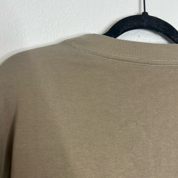 ALO Yoga Accolade Crewneck Pullover Sweatshirt - Picture 11 of 11